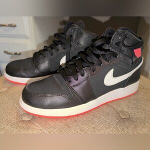 Nike Black and hot pink high top